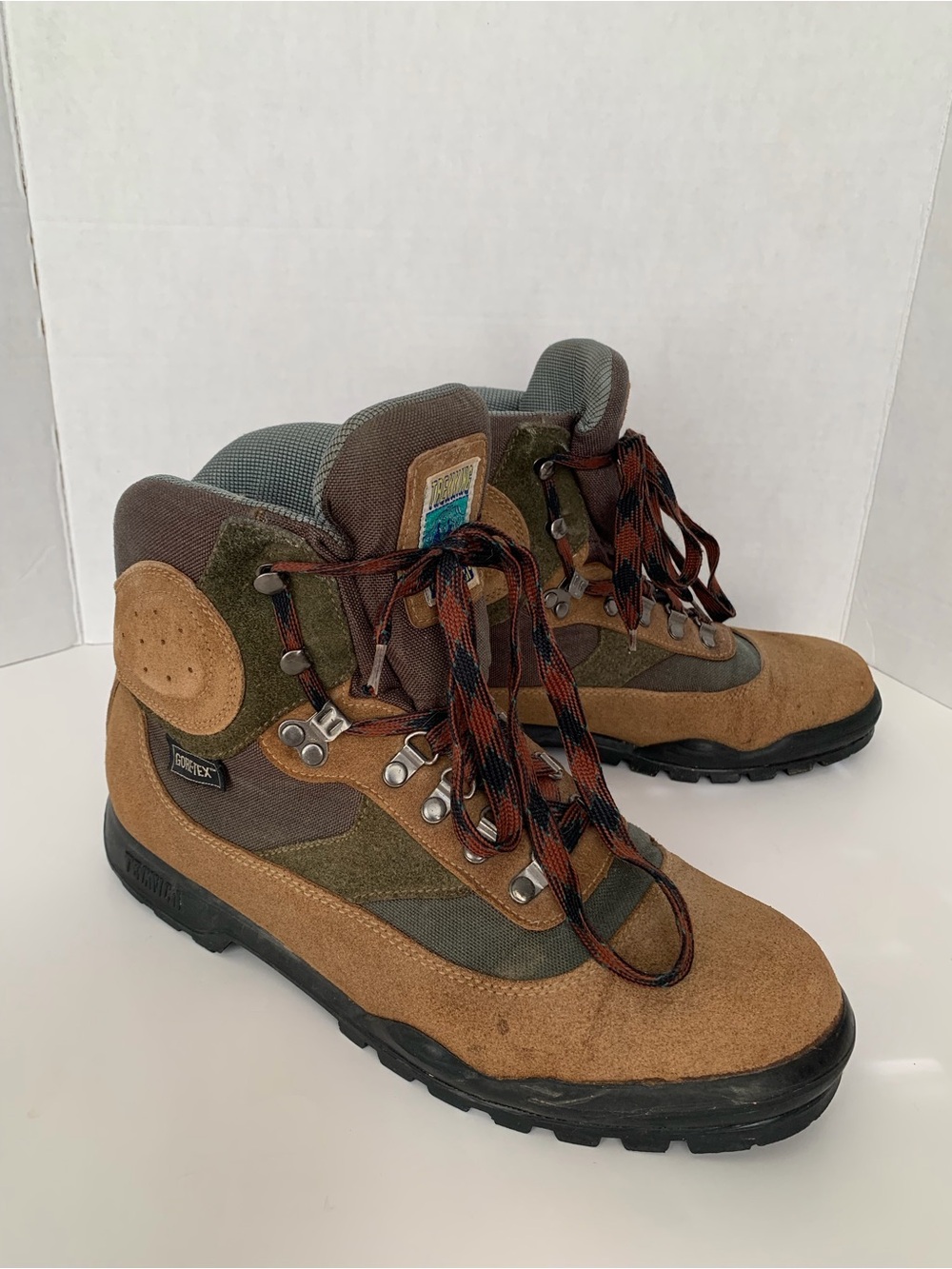 Vintage Trekking Tecnica Hiking Boots Men Size 11 Gore Tek Tan Brown Olive Green